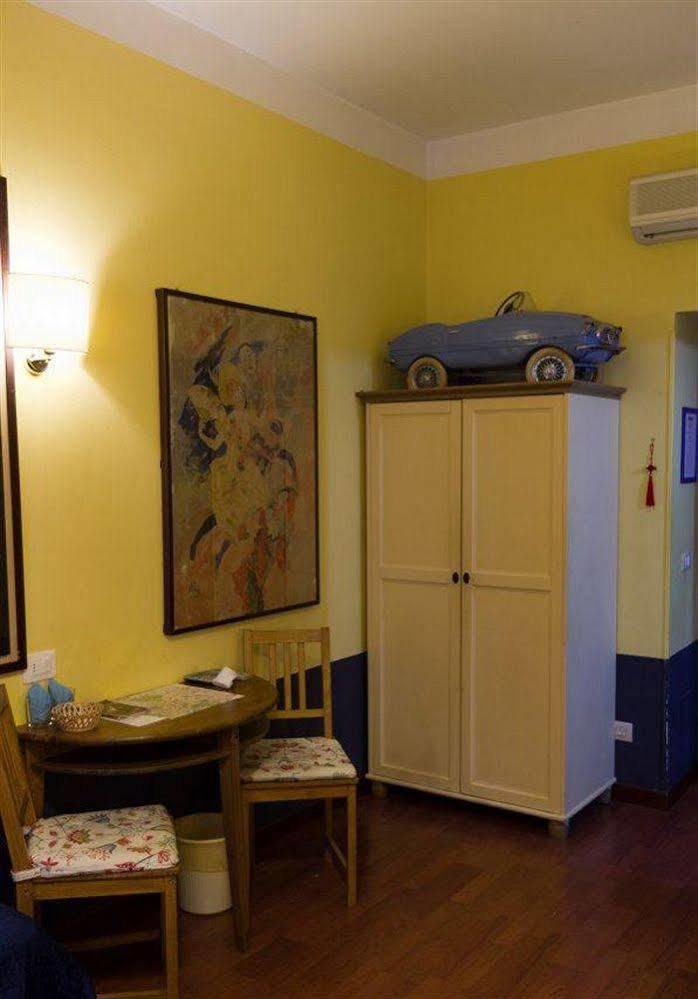 Angolo Di Roma Guest House Exterior photo